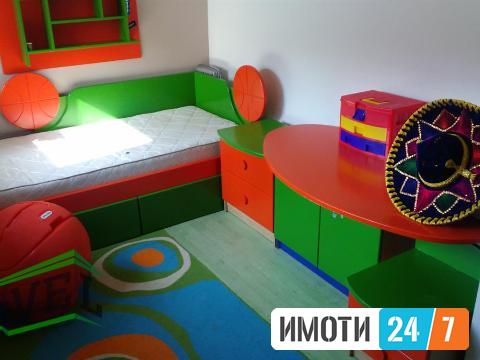 Se izdava namestena kuka 120m2 - Taftalidze 2