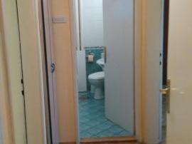 Se izdava 3-sob prazen stan-Centar