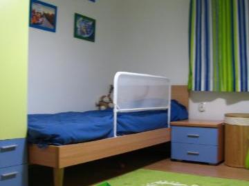 Se izdava 3-sob namesten stan - Kozle