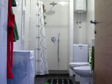 Se izdava 3-sob namesten stan - Kozle