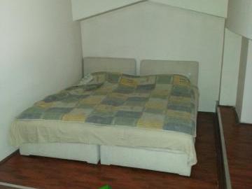 Se izdava 3-sob namesten stan-Centar