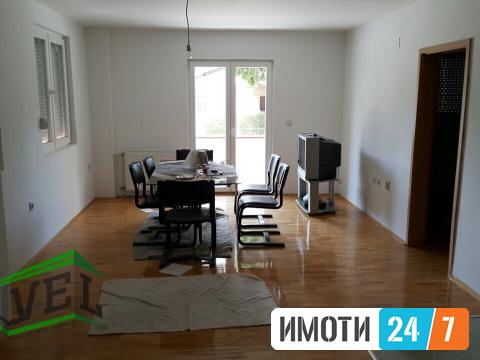 Se prodava 2-sob stan 60m2- Kozle