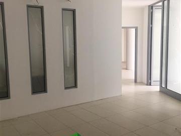 Se izdava ekskluziven kancelariski prostor 142m2