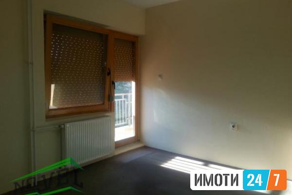Se izdava deloven kancelariski prostor-Centar