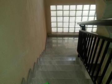 Se izdava deloven kancelariski prostor-Centar