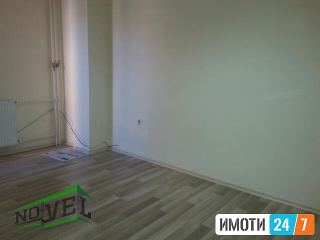 Se izdava deloven kancelariski prostor-Centar