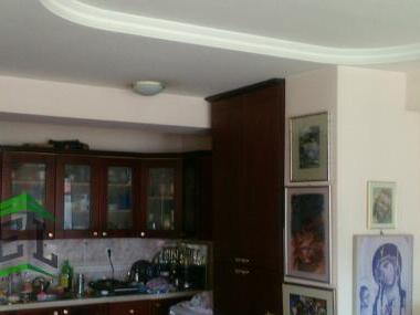 Se prodava stan vo Karpos 2 49m2