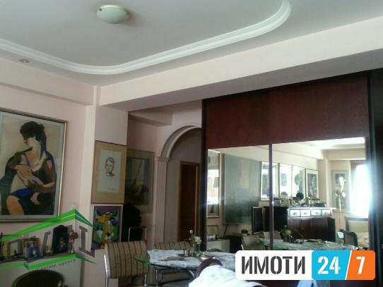 Se prodava stan vo Karpos 2 49m2