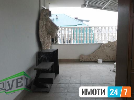 Se izdava dvosoben stan na ulMakedonija