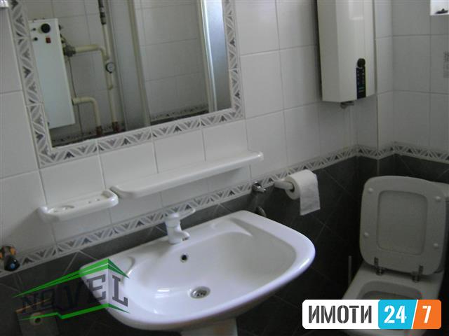 Se izdava prazen stan vo Kozle 152 m2