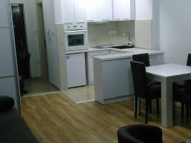 Se izdava ednosoben nov stan vo Centar39m2