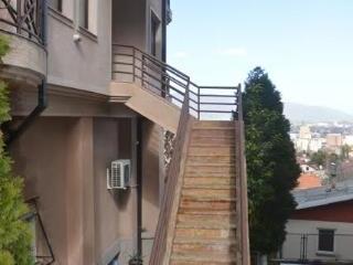 Se izdava nov namesten stan na Vodno70m2