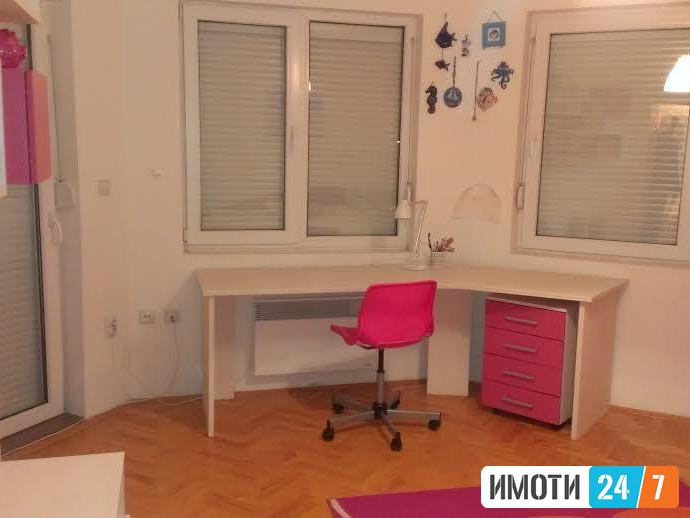 Se izdava luksuzen apartman na Vodno