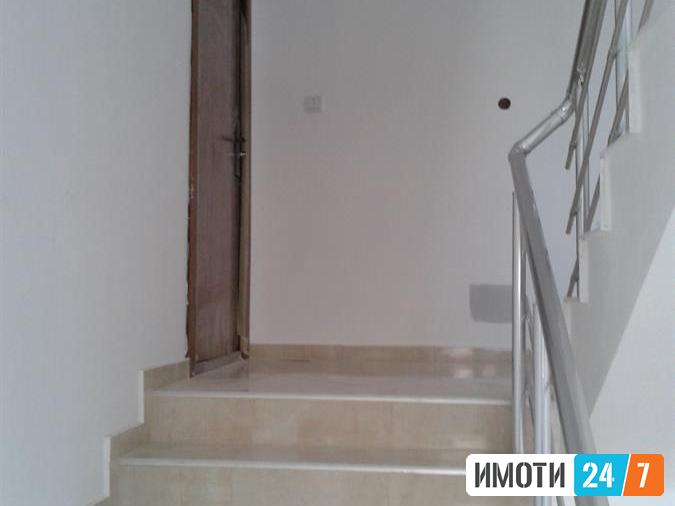 Izdavam NOV TROSOBEN STAN 60m2 Crnice Vodno nad Drzavna