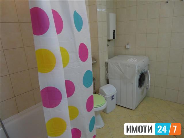 Se izdava trosoben stan vo kuka na Vodno