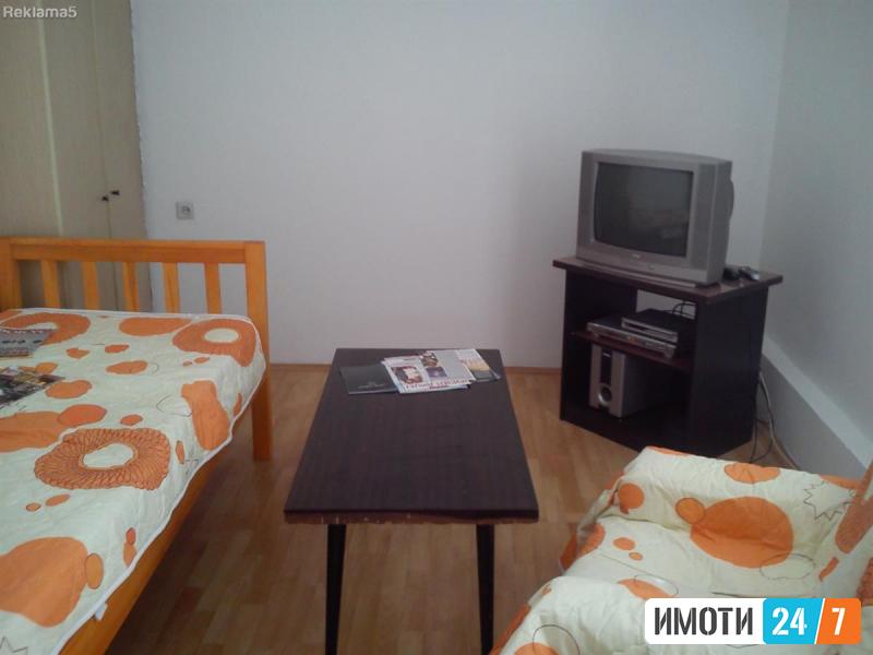 Stan 30m2 vo strog centar do Sobranie na RM