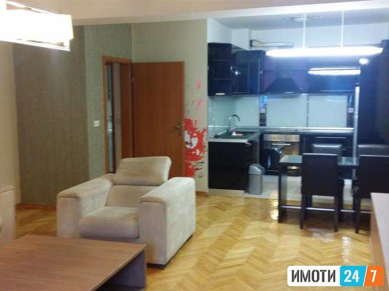 Karsi Zebra Kapistec se izdava