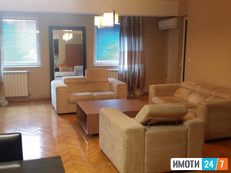 Karsi Zebra Kapistec se izdava