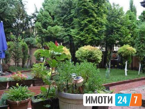 Ekskluzivna kukja na Vodno 240m2