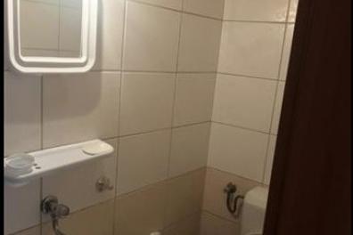 Rent Office space in   D Maalo