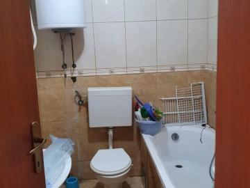 Rent Apartment in   D Maalo