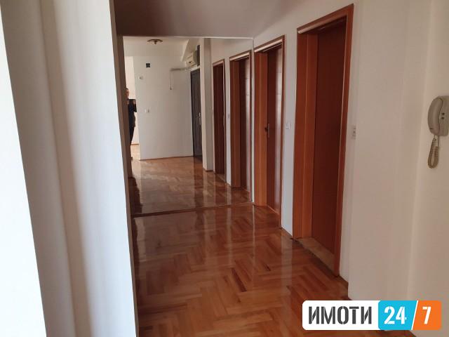 Rent Apartment in   D Maalo