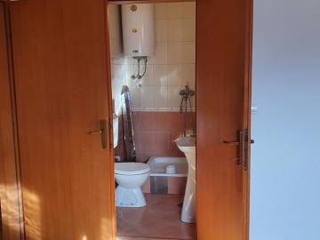 Rent Apartment in   D Maalo