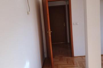 Rent Apartments in   D Maalo