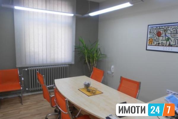 Rent Office space in   Centar