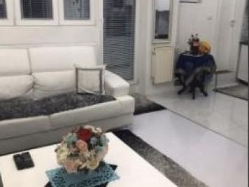 Се продава Стан во  нас Центар