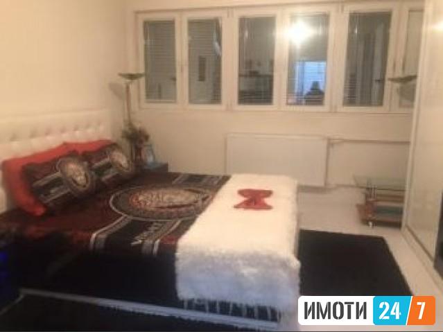 Се продава Стан во  нас Центар