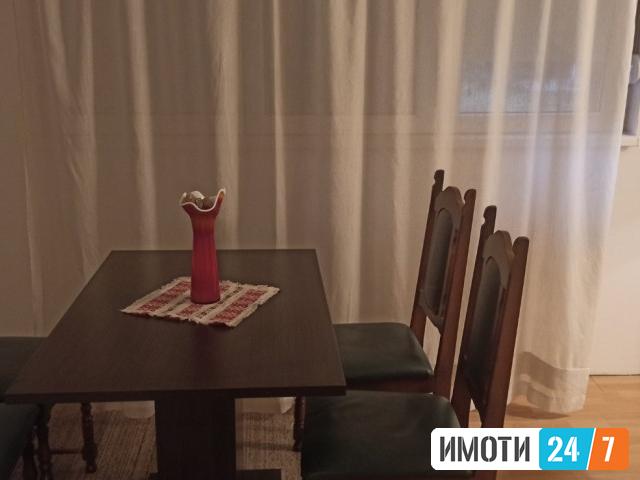 Се продава Стан во  нас Карпош 4