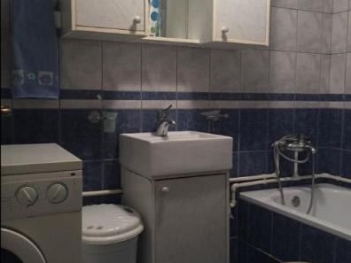 Се продава Куќа во  нас Бардовци