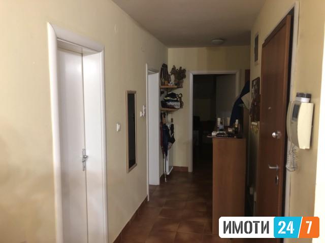 Се продава Стан во  нас Центар - Универзална