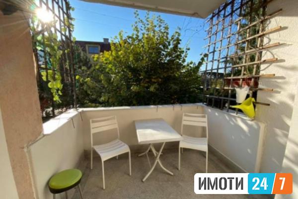 Rent Apartments in   Crniche