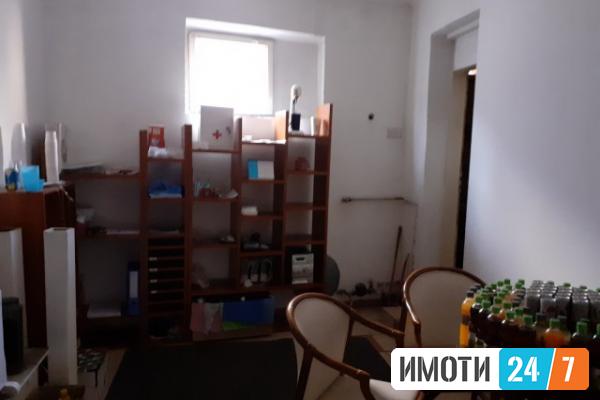 Rent Weekend house in   Centar