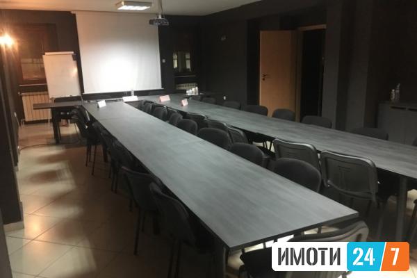 Rent Office space in   Centar