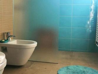 Се издава Куќа во  нас Радишани
