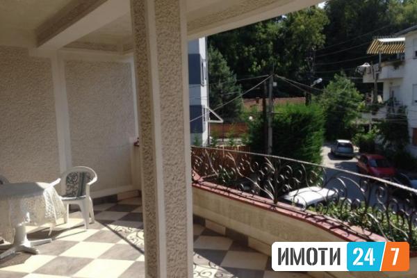 Rent Apartments in   Centar