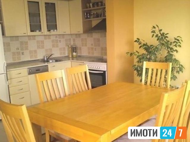 Се продава Стан во  нас Водно