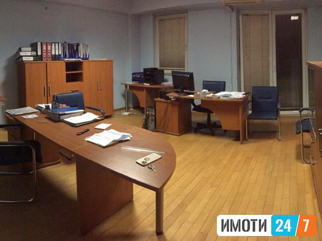 Се издава Деловен простор во  нас Центар