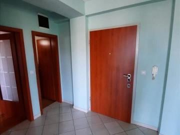 Се издава Стан во  нас Центар