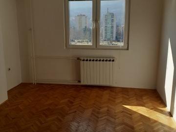 Се издава Стан во  нас Тафталиџе 1