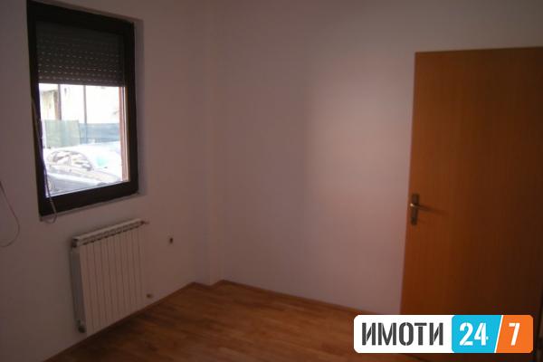 Rent Office space in   Centar