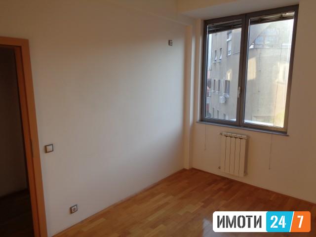 Rent Office space in   Centar