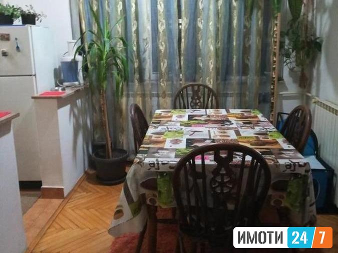 Урбан Ливинг продава 25 собен стан во Автокоманда