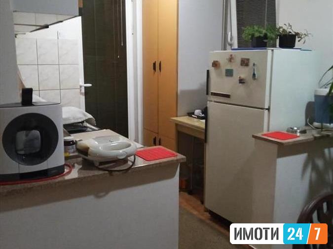 Урбан Ливинг продава 25 собен стан во Автокоманда