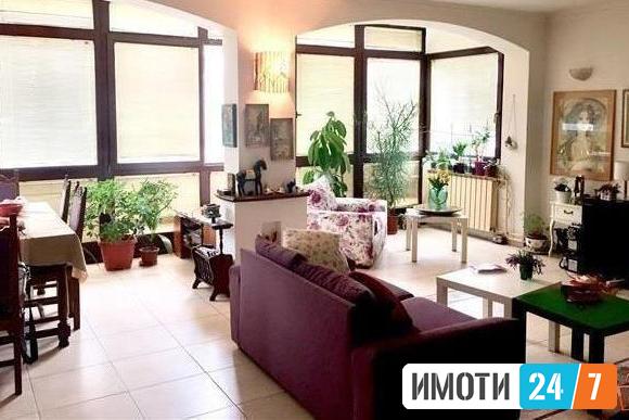 Урбан Ливинг продава 4 собен стан во Козле
