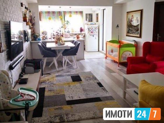 Урбан Ливинг издава 4 собен стан во Порта Влае