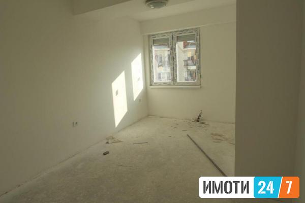 УРБАН ЛИВИНГ продава празен стан 37м2 во Мичурин